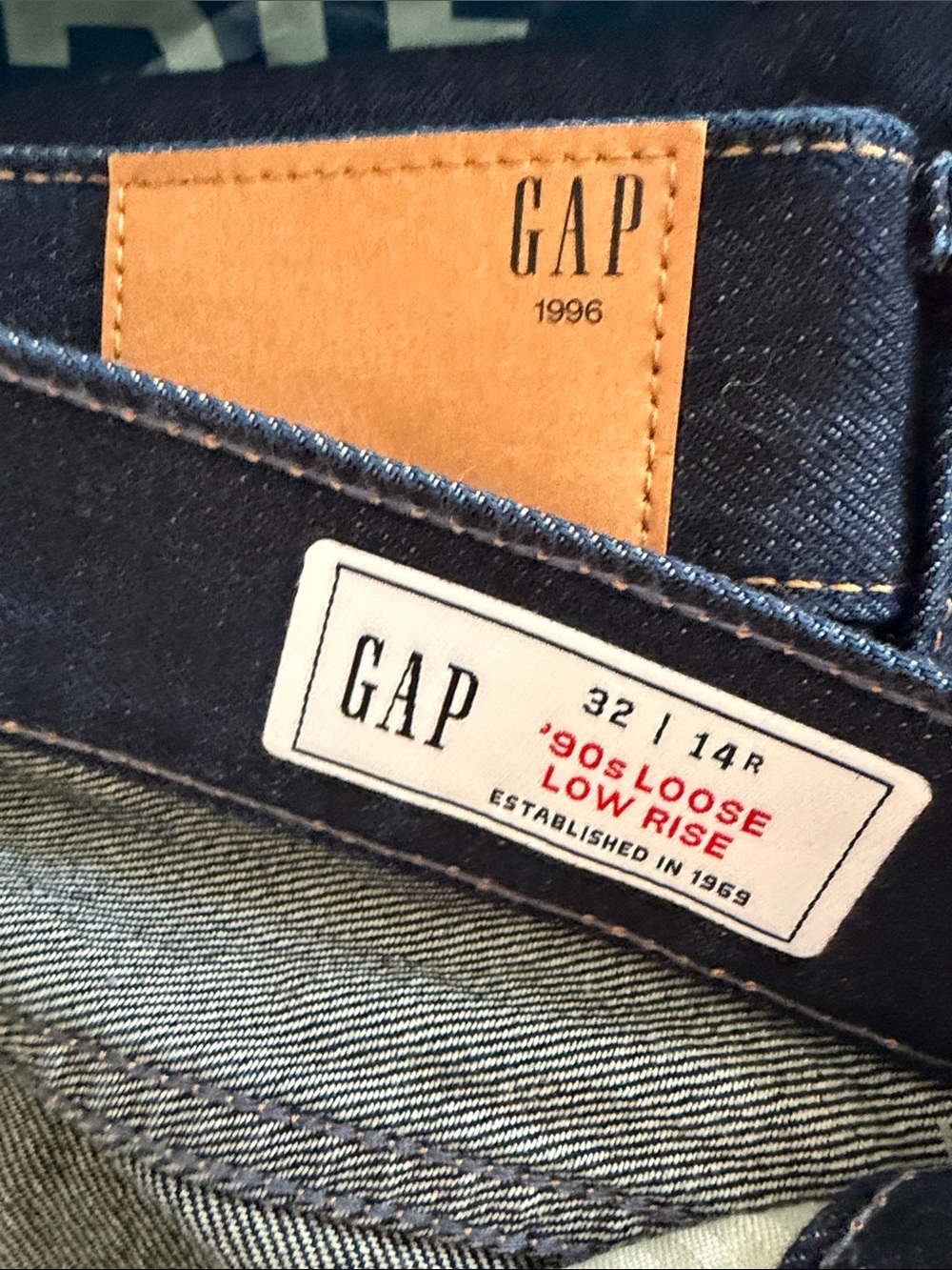 NWT The Hailey Low Rise Loose Jeans Dark - Picture 2 of 5